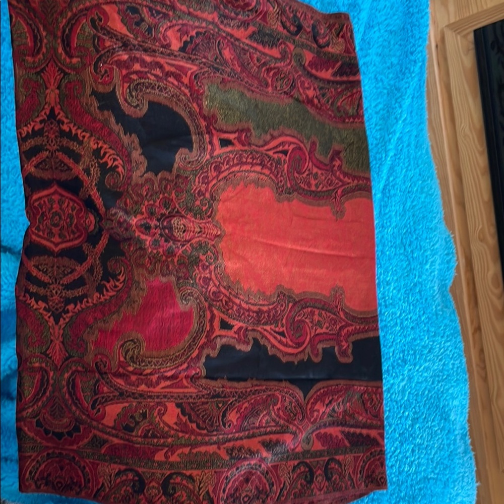 Pashmina Red and Black Paisley Scarf